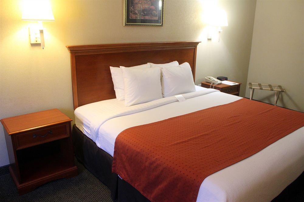 Country Inn & Suites By Radisson, Lackland Afb San Antonio , Tx المظهر الخارجي الصورة